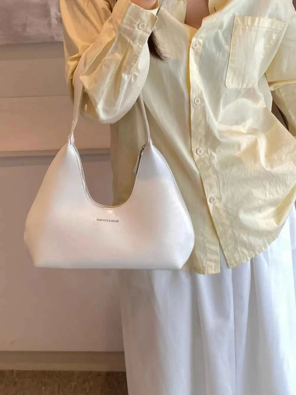 Stylish PU Leather Shoulder Bag.