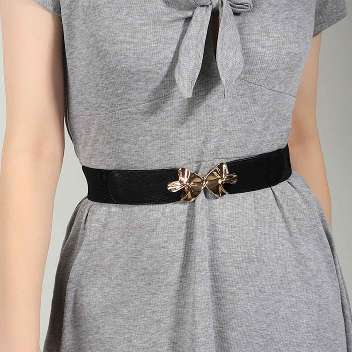Alloy Buckle Elastic Belt for Comfort and Style.