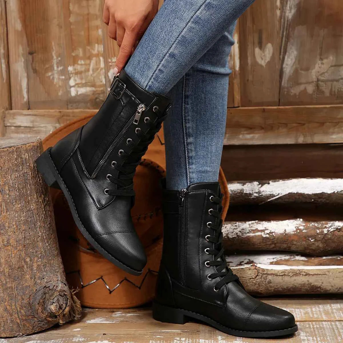 Round Toe Lace-Up Block Heels Boots.