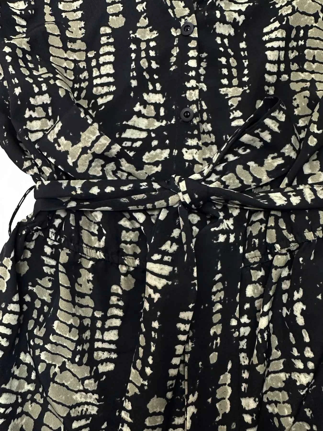 Tie Dye Print Collar Neck Short Sleeve Romper.