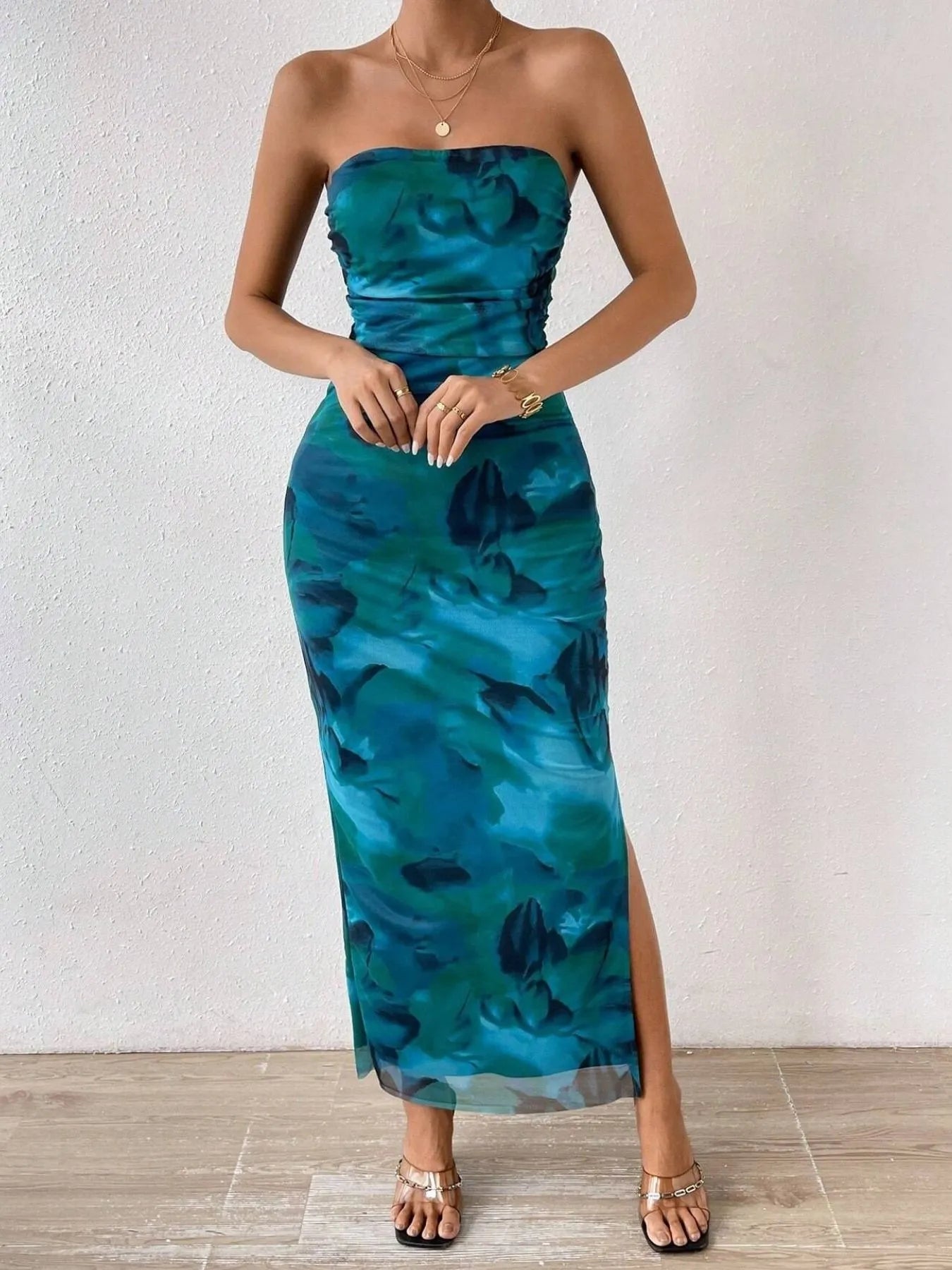 Printed Side Slit Tube Dress.