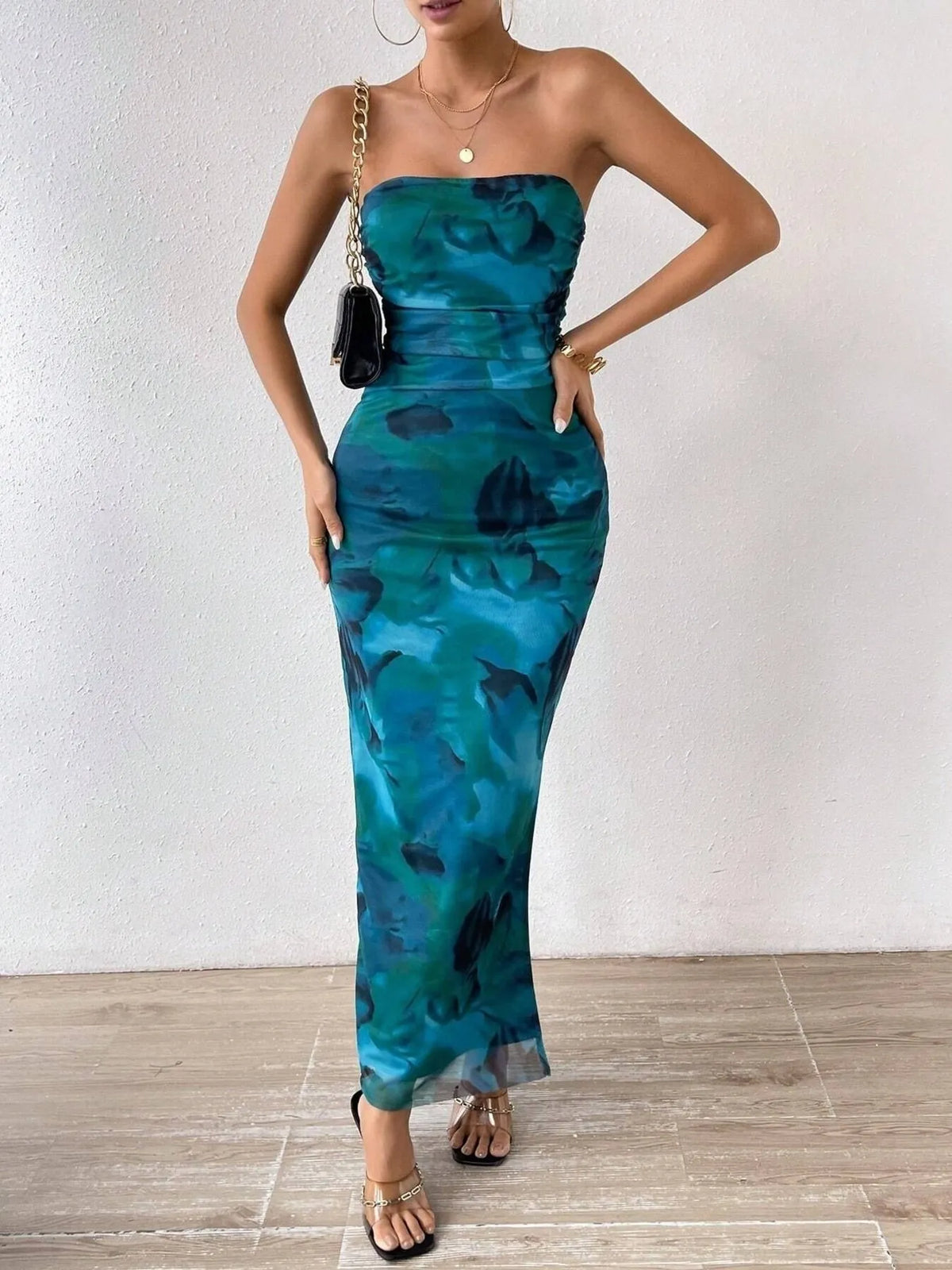 Printed Side Slit Tube Dress.