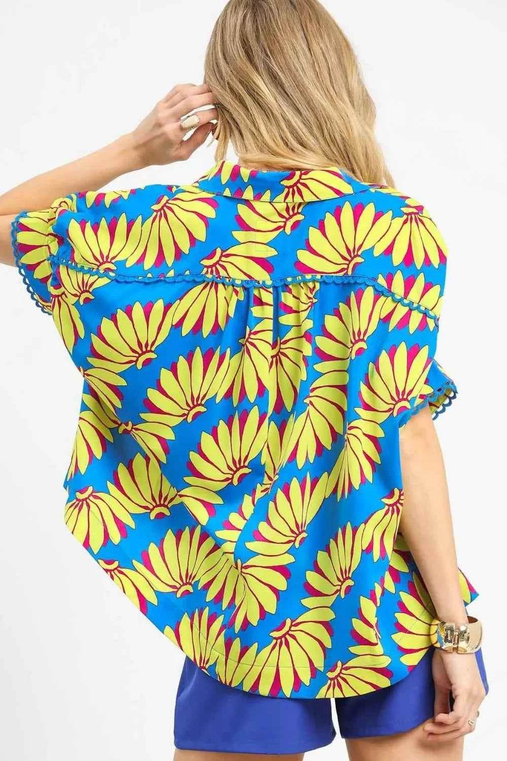 Umgee Sunflower Print Shirt - Button-Up Relaxed Style for Effortless Fashion - EBYNN