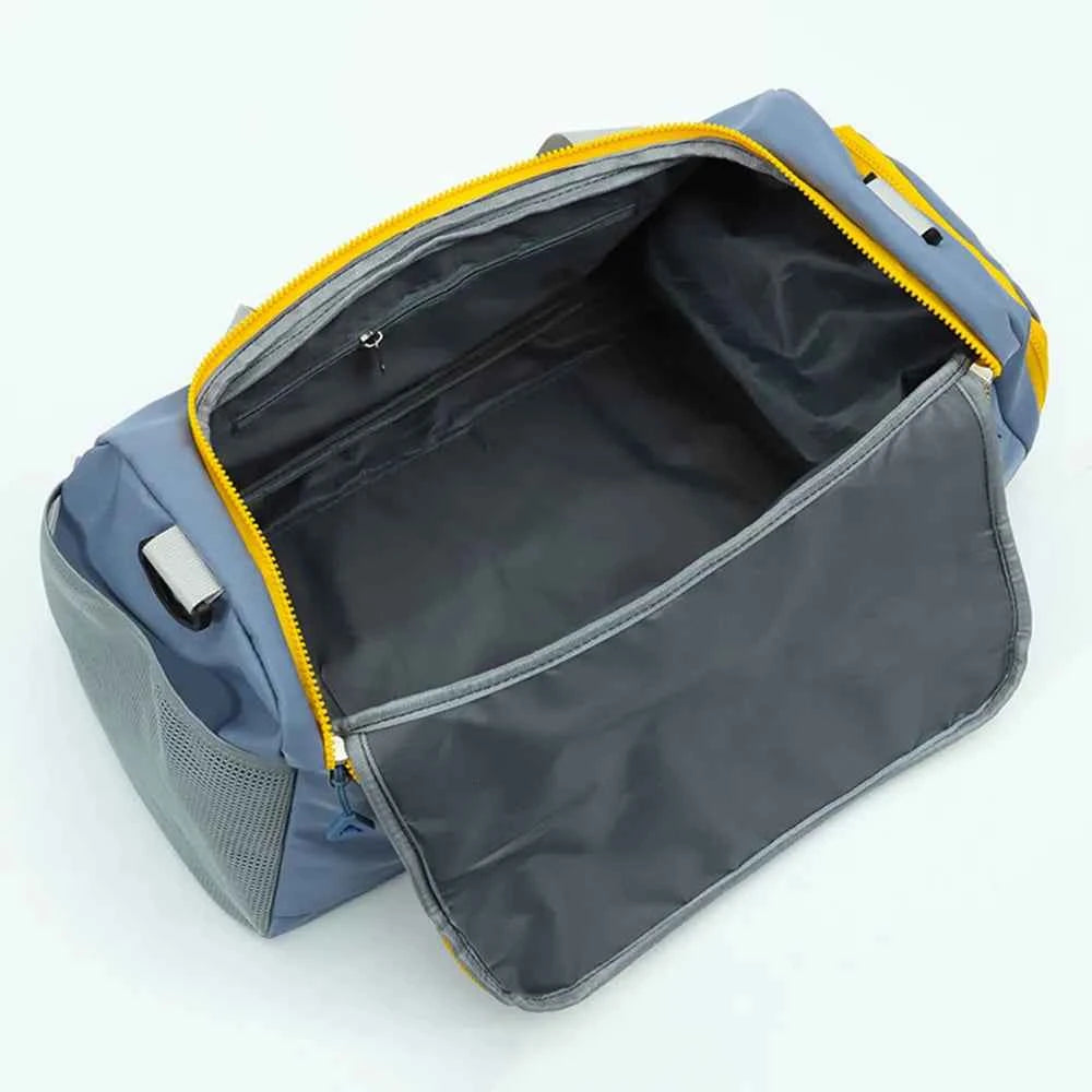 Oxford Cloth Multi-Pocket Adjustable Strap Travel Bag.