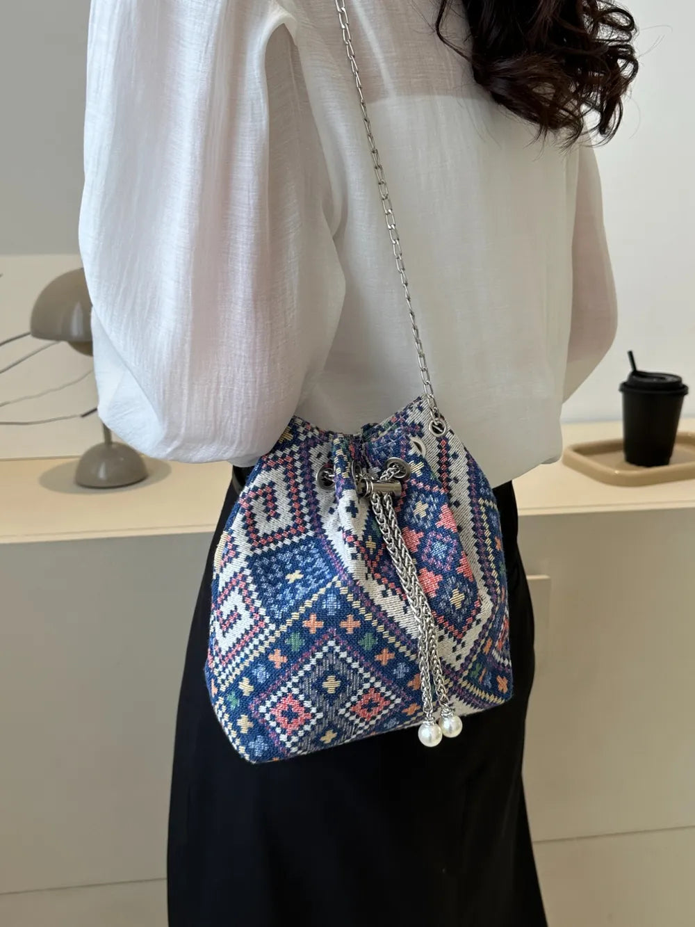 Printed Chain Bucket Bag.