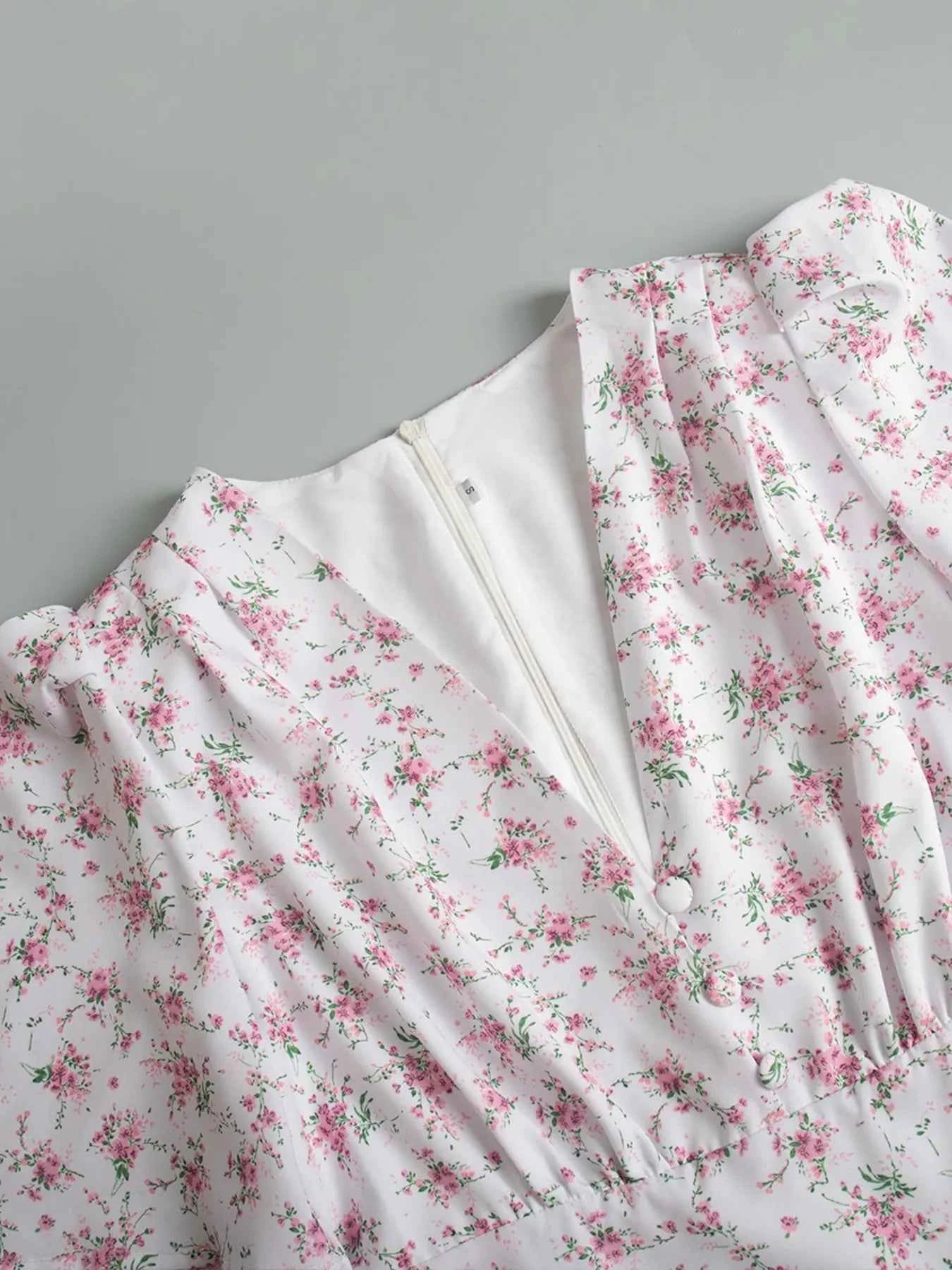 Floral Print Short Sleeve Dress.