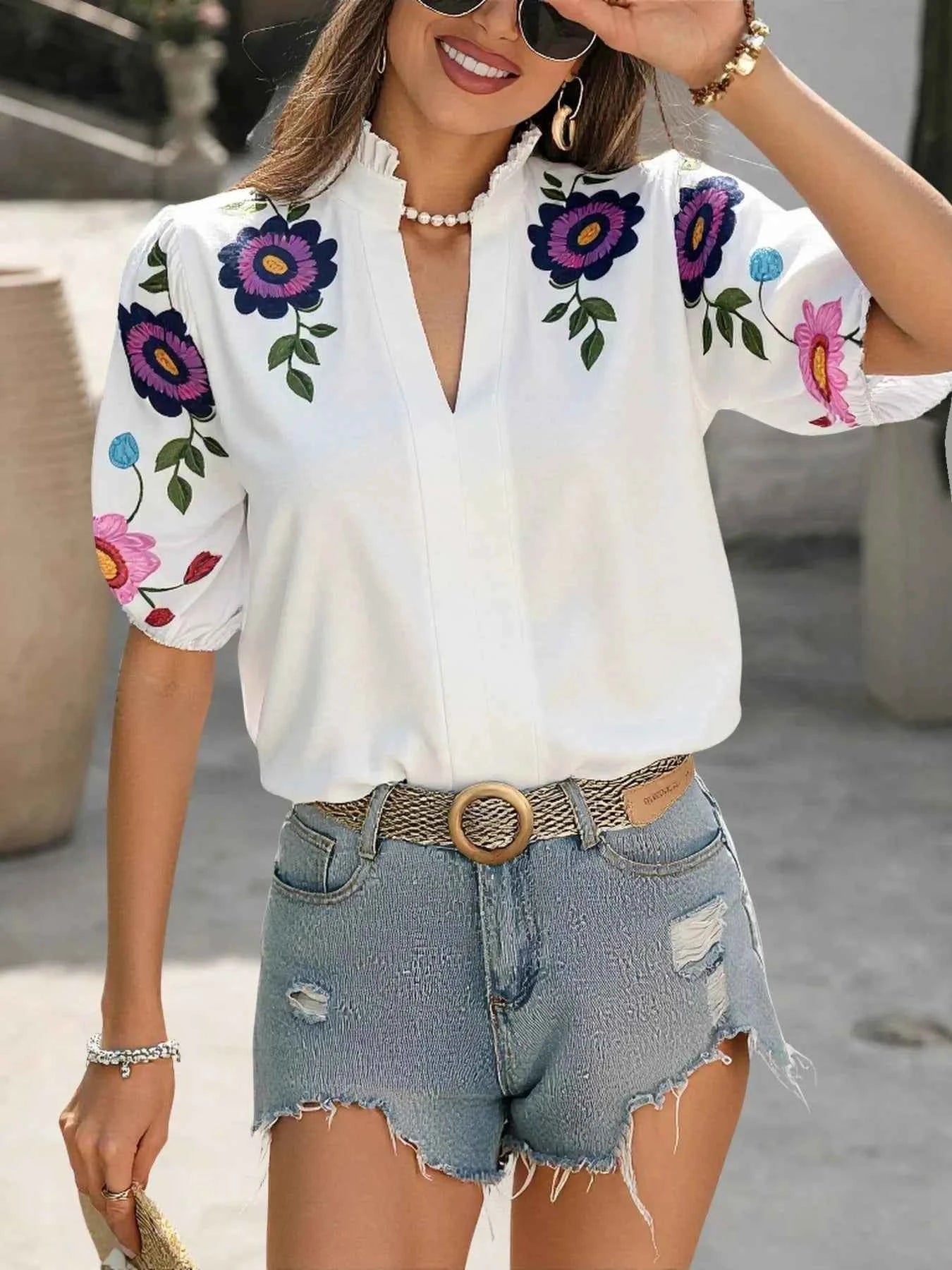 Floral Print Notched Puff Sleeve Blouse.