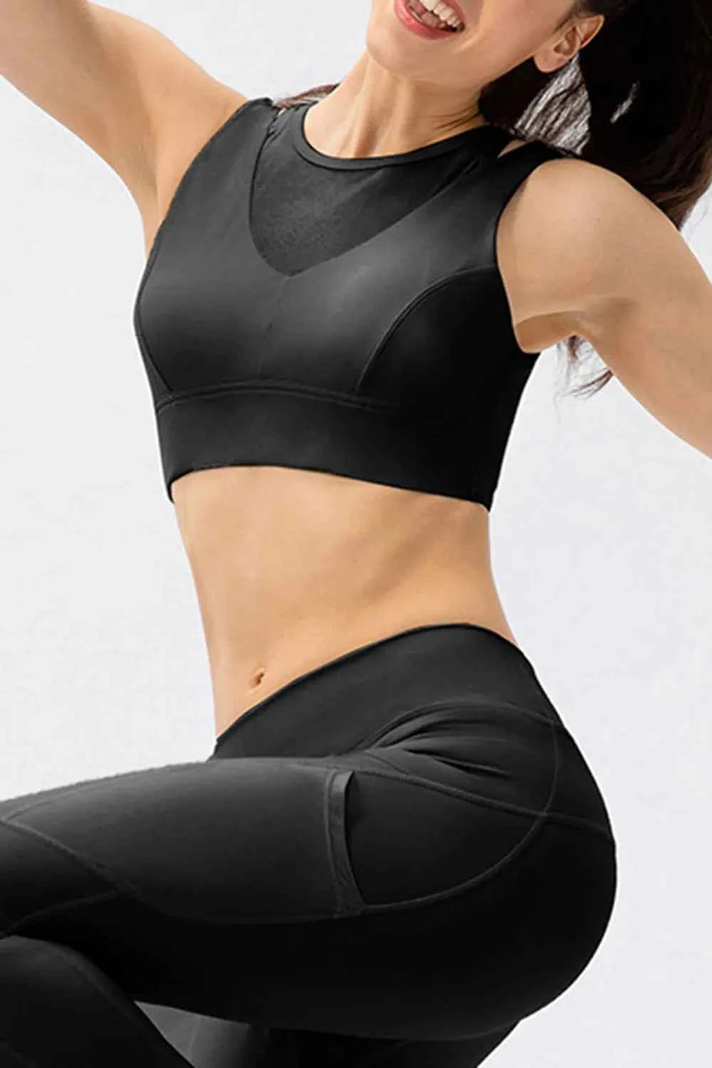 Cutout Wide Strap Active Tank Top.