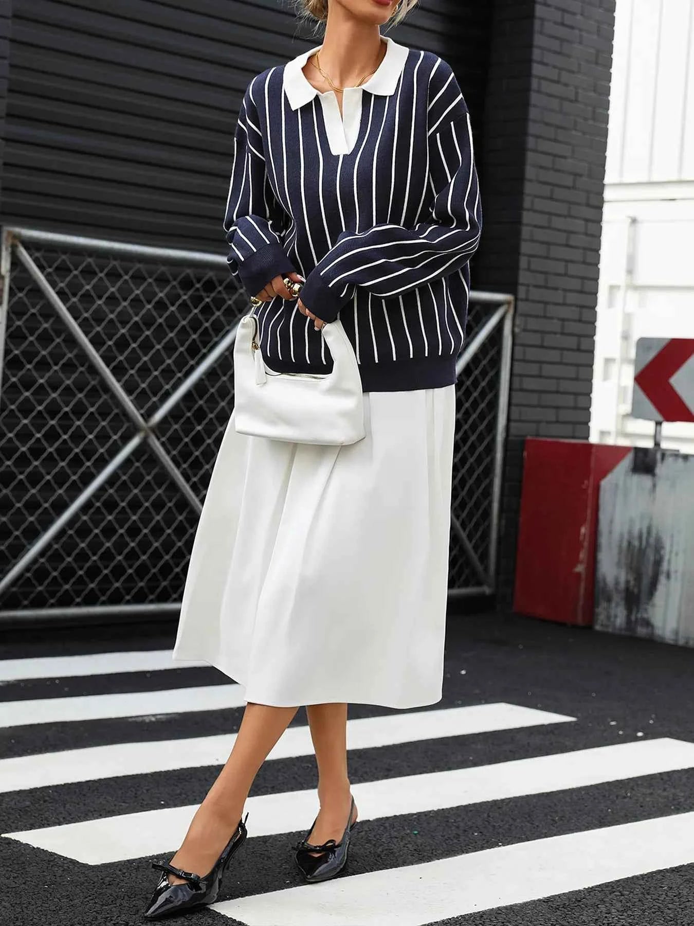 Stripe Contrast Collar Long Sleeve Knit Top.