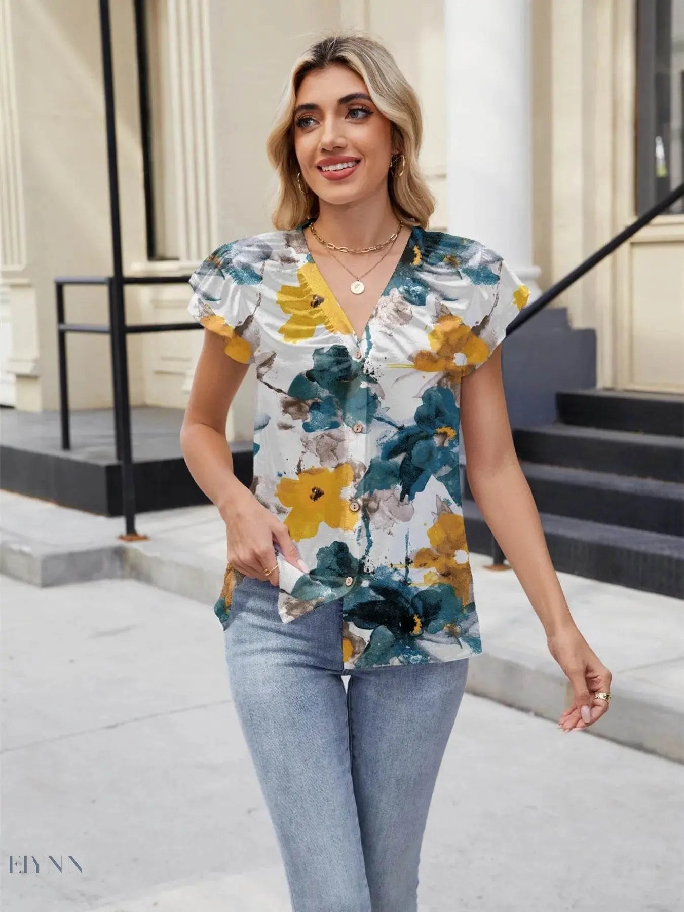 Floral Summer Blouse with V-Neck and Cap Sleeves for Effortless Style - EBYNN