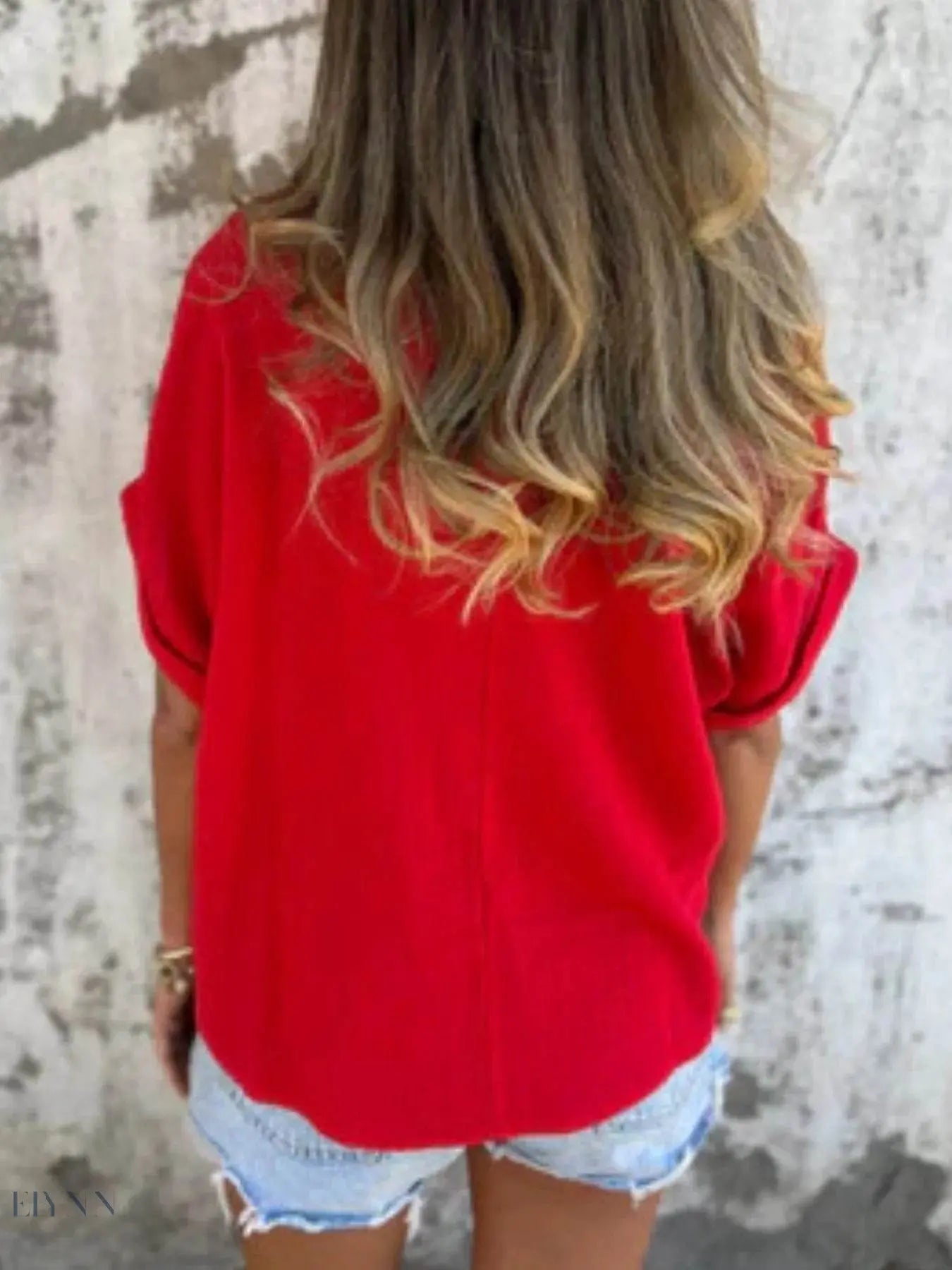 Plus Size T-Shirt - Loose Fit Short Sleeve Style - EBYNN