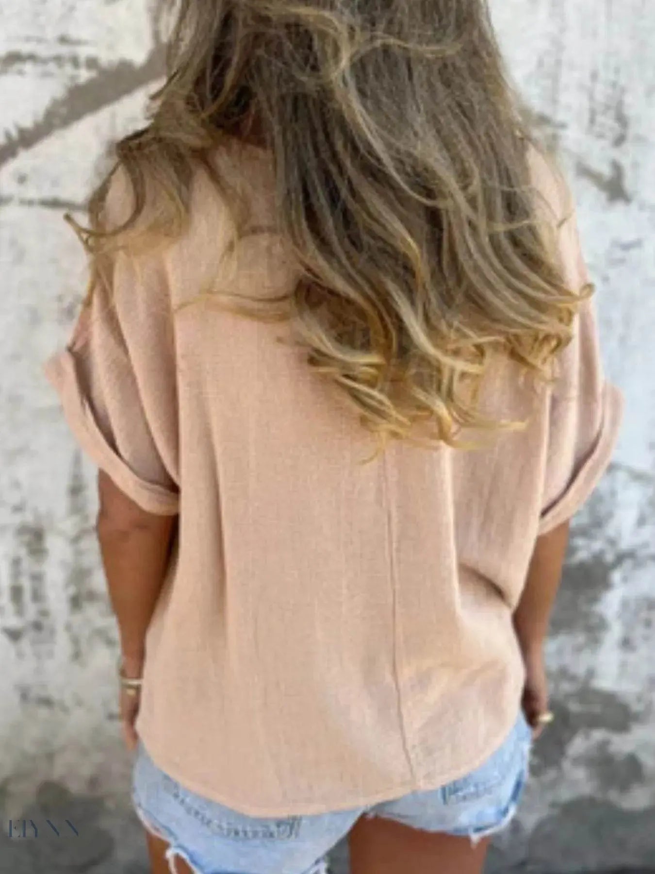 Plus Size T-Shirt - Loose Fit Short Sleeve Style - EBYNN