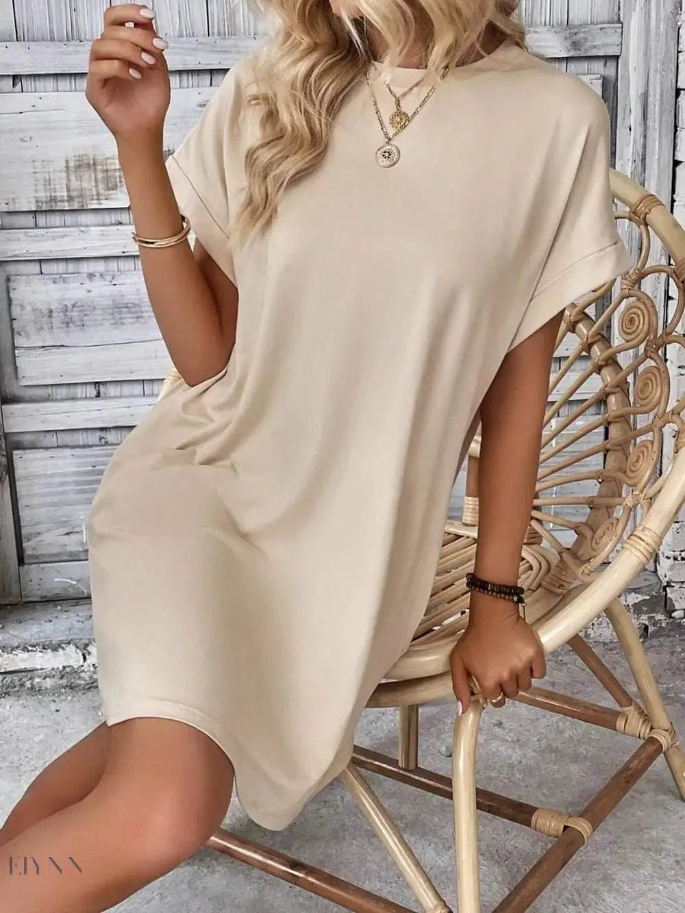 Round Neck Short Sleeve Mini Dress - EBYNN