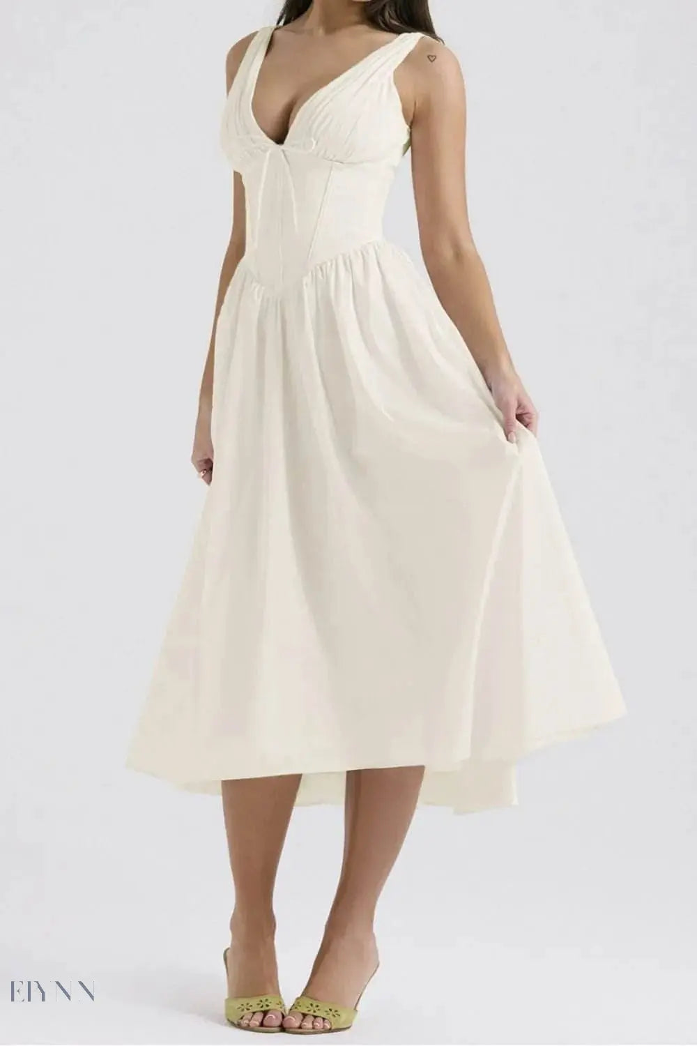 Ruched V-Neck Dress with Pockets - Sleeveless Elegance and Comfort - EBYNN