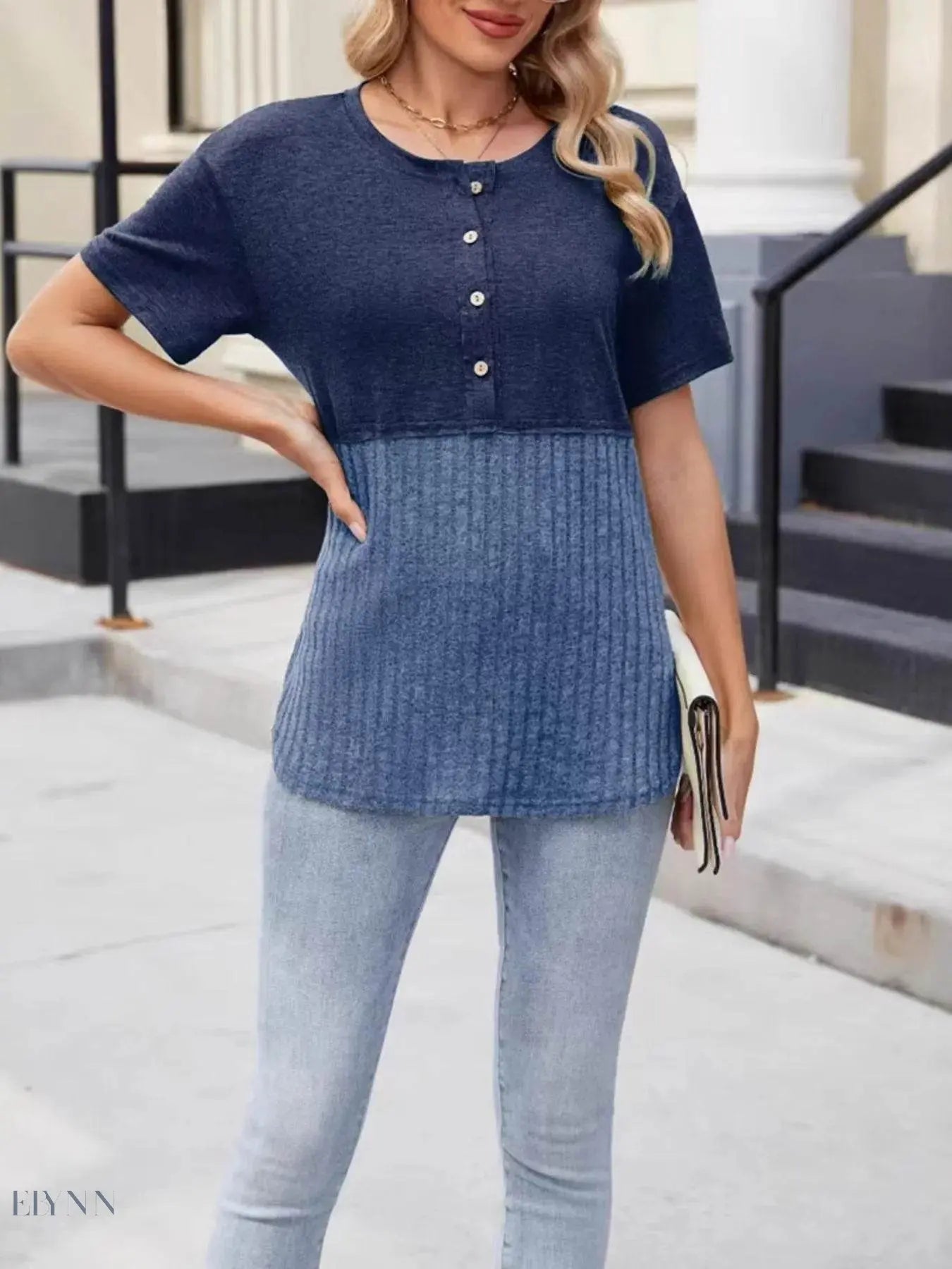 Two-Tone Short Sleeve Top for Effortless Style and Versatility - EBYNN