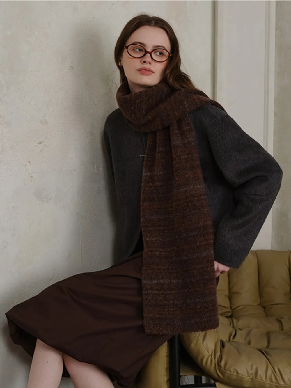 Striped Detail Knit Scarf.