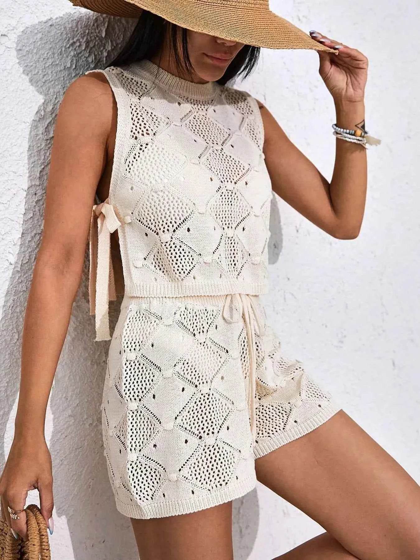 Diamond Pattern Sleeveless Top and Shorts Knit Set - EBYNN