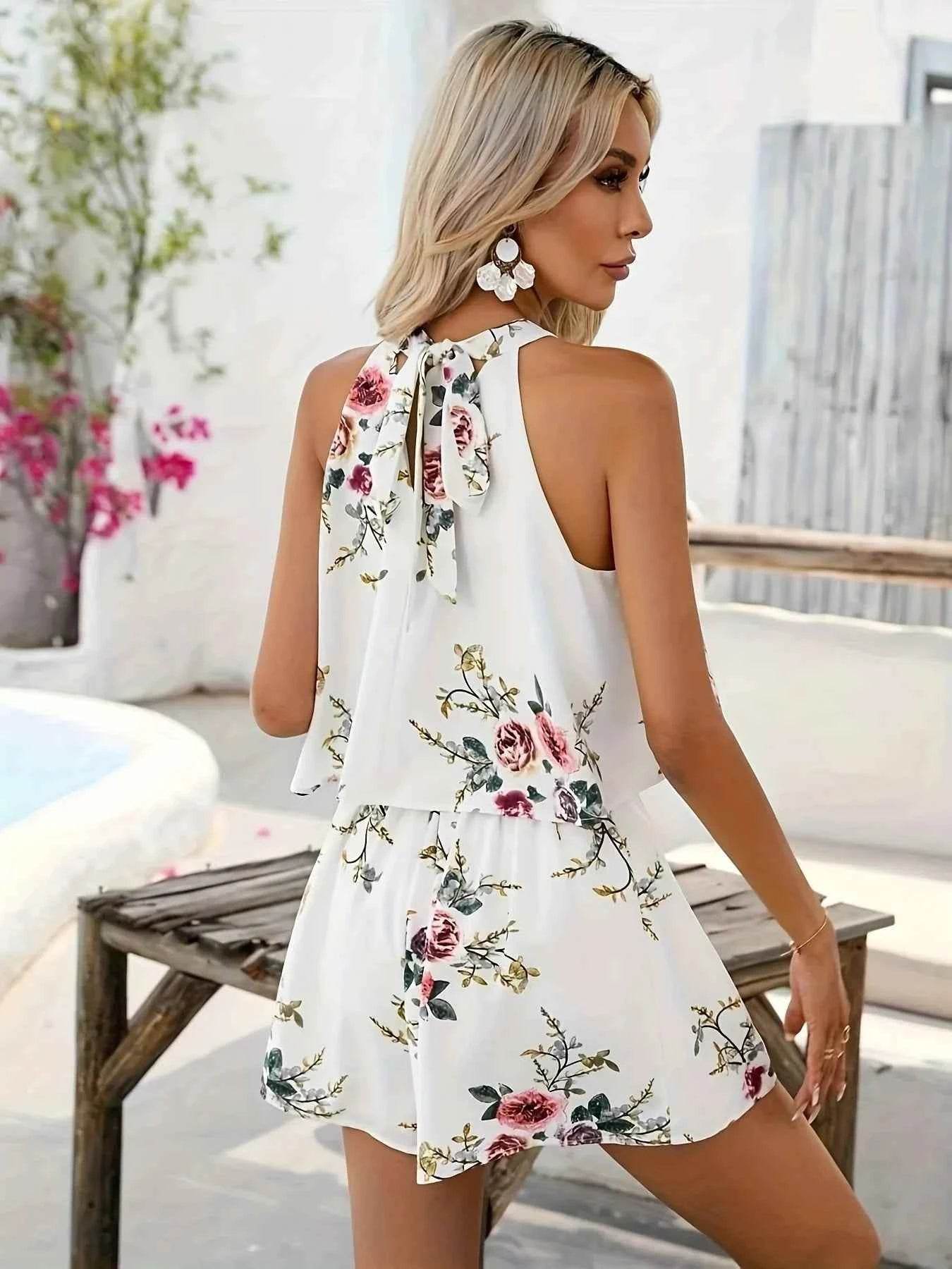 Floral Print Halter Neck Top & Shorts Two-Piece Set - EBYNN