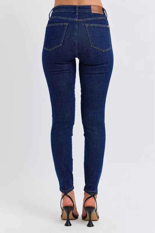 Judy Blue Plus Size Mid Rise Tummy Control Skinny Jeans.