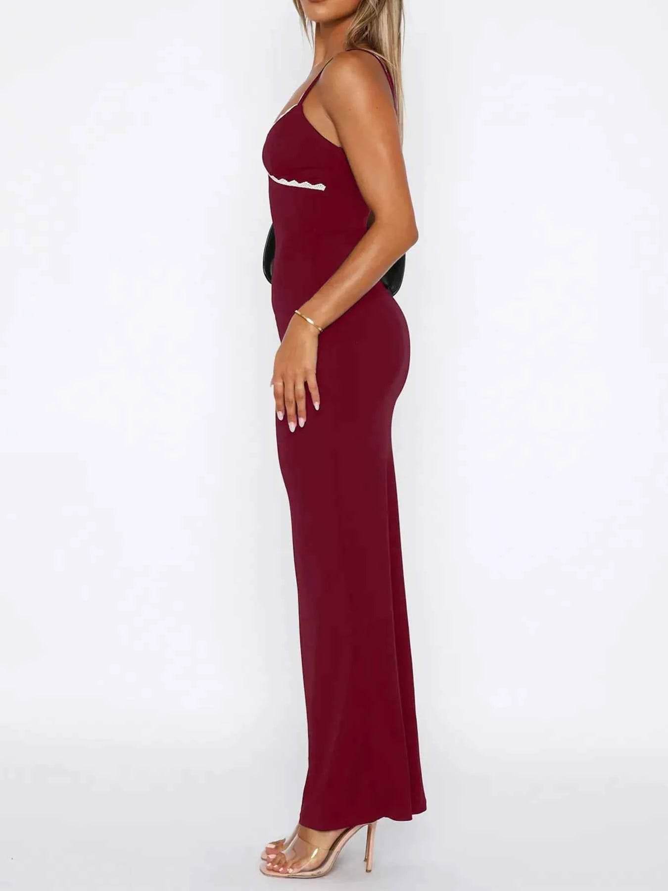 Lace Detail Slim Fit Bodycon Maxi Dress.