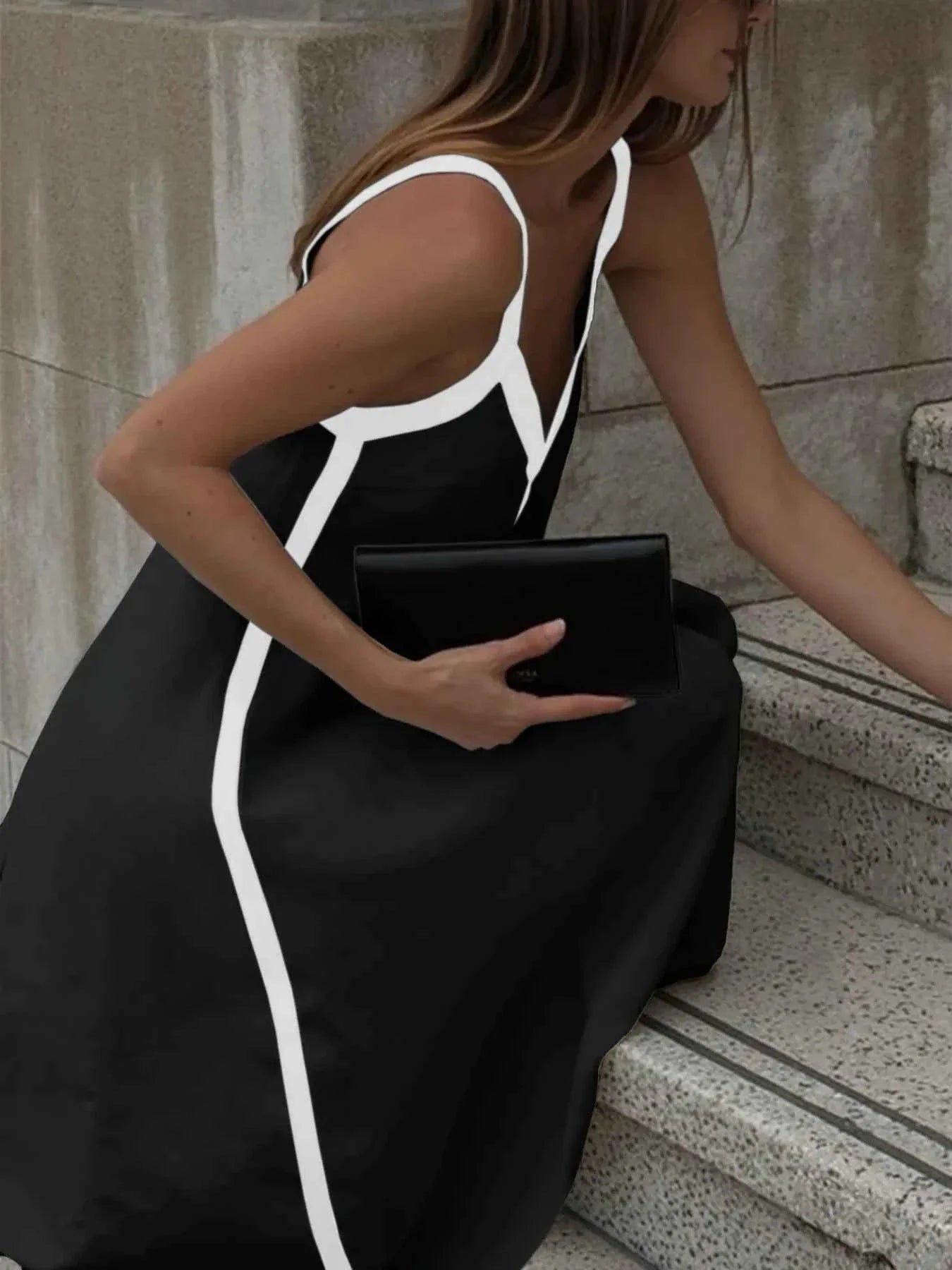 Contrast Trim V-Neck Maxi Dress.