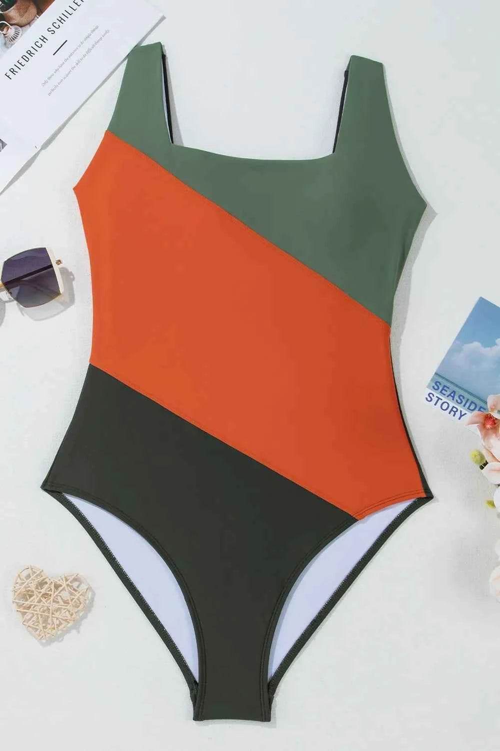 Color Block Padded Square Neck One Piece Swimsuit.