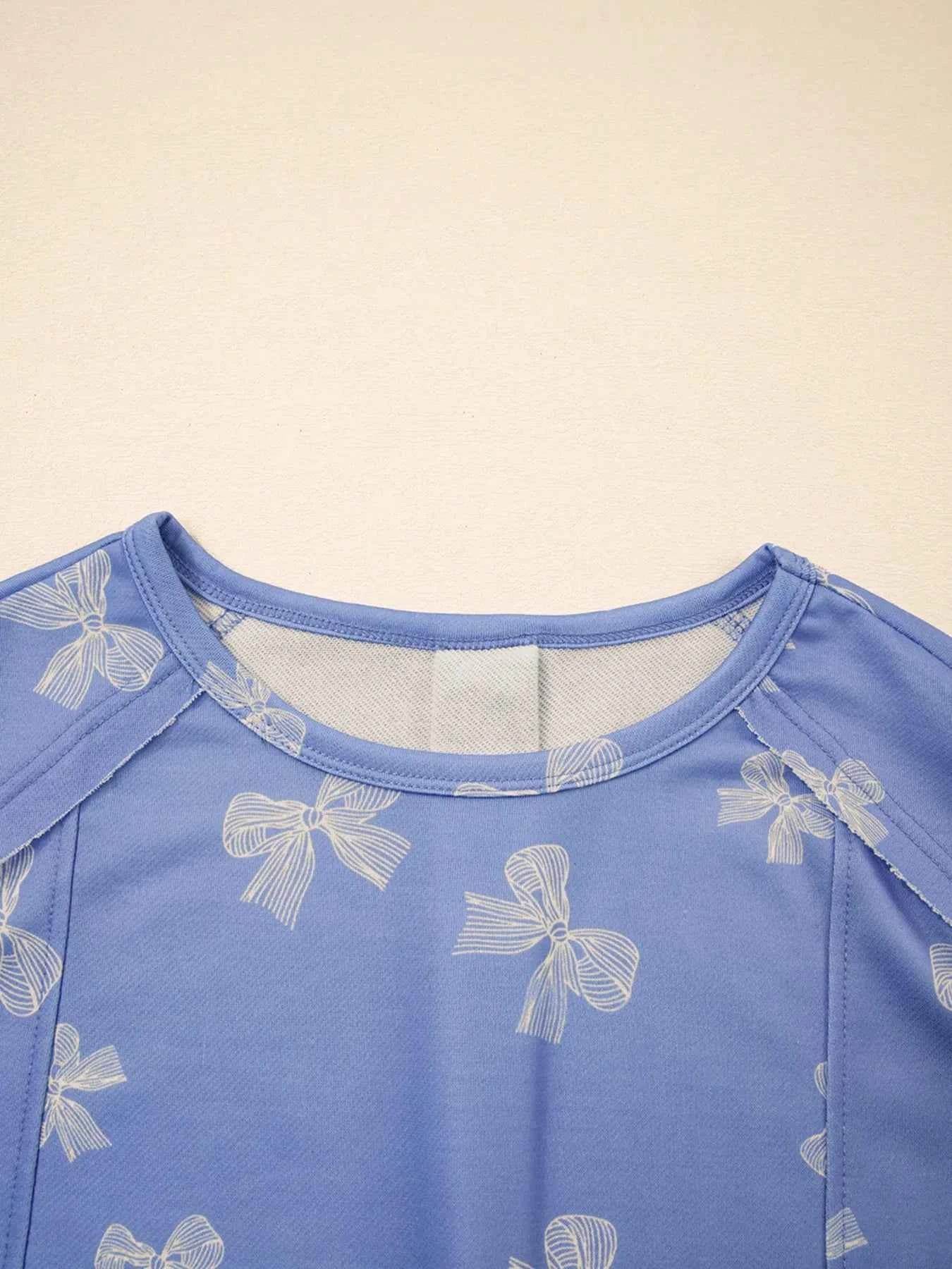 Bow Knot Print Ruffled Sleeve Crewneck Mini Dress.