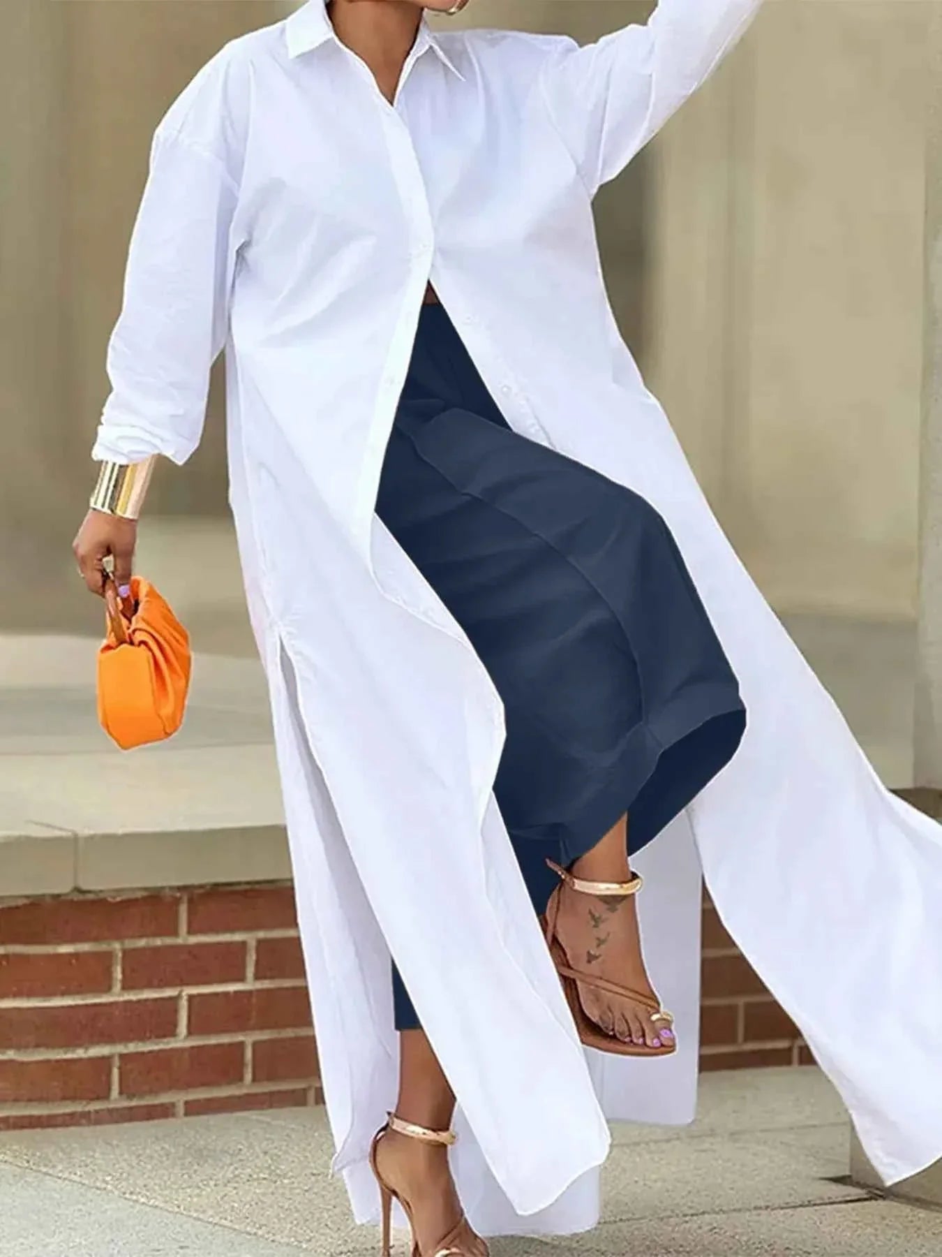 Plus Size Wide Leg Pleated Cropped Pants.