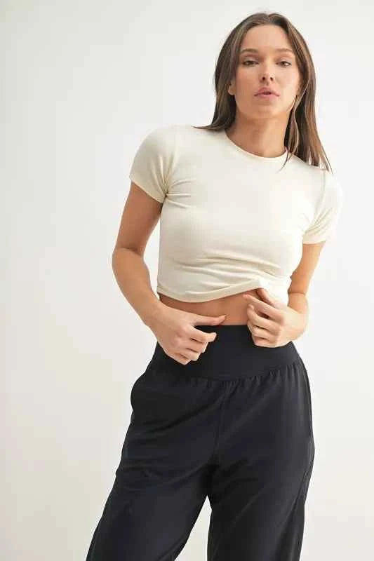 MONO B Essential Micro-ribbed Cropped Athleisure Tee.