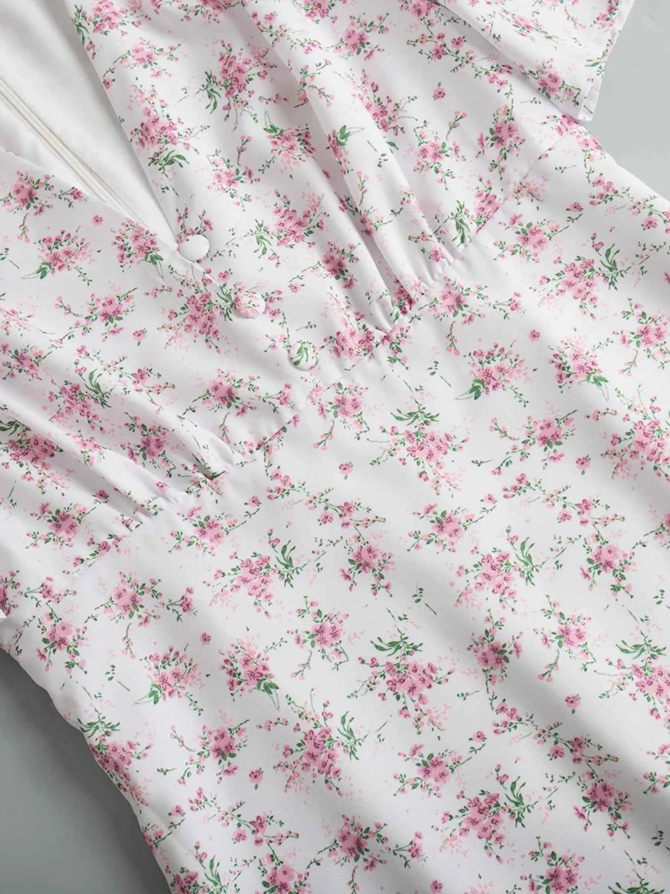 Floral Print Short Sleeve Dress.