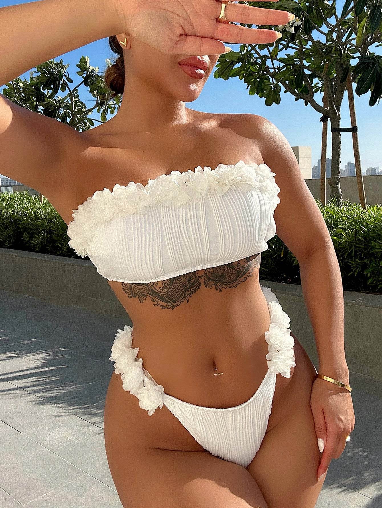 Applique Tie Back Two-Piece Bikini Set.