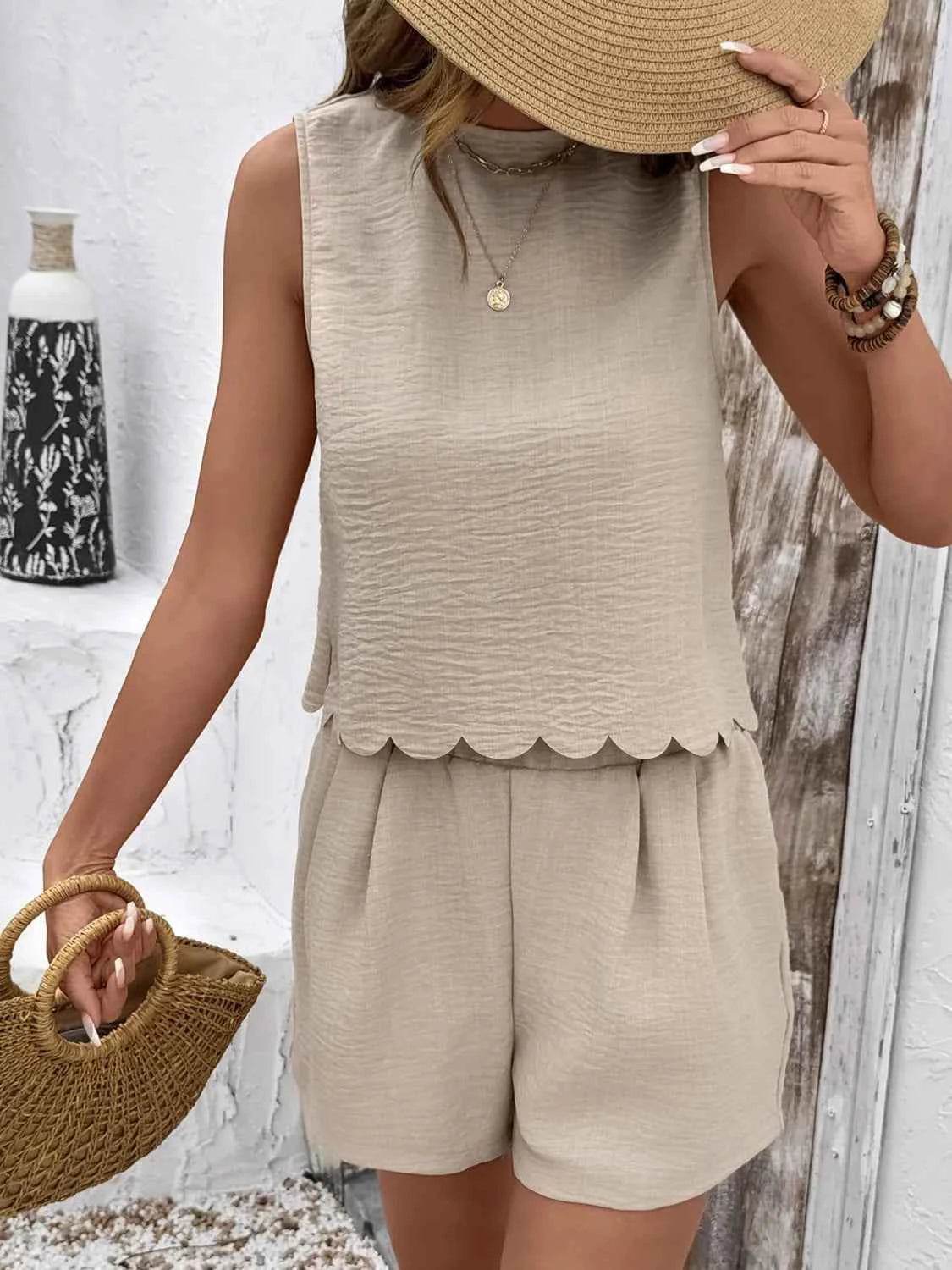 Round Neck Sleeveless Top and Shorts Set - EBYNN