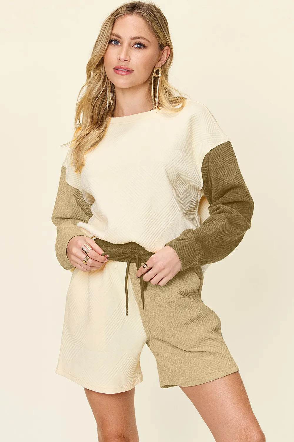 Double Take Contrast Drop Shoulder Set - Full Size Top & Shorts Combo - EBYNN