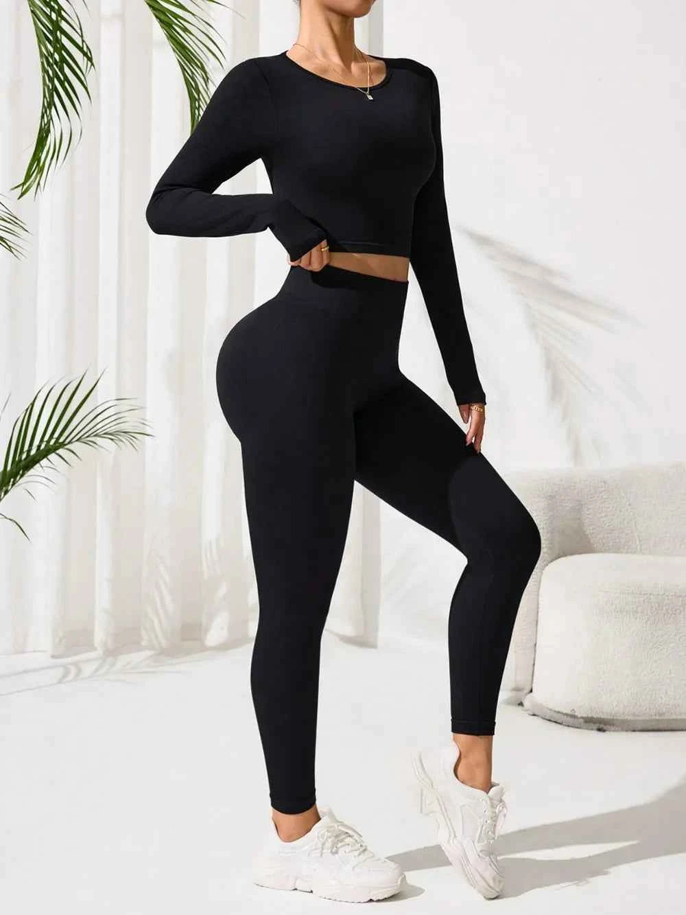 Lace-Up Back Round Neck Active Set.