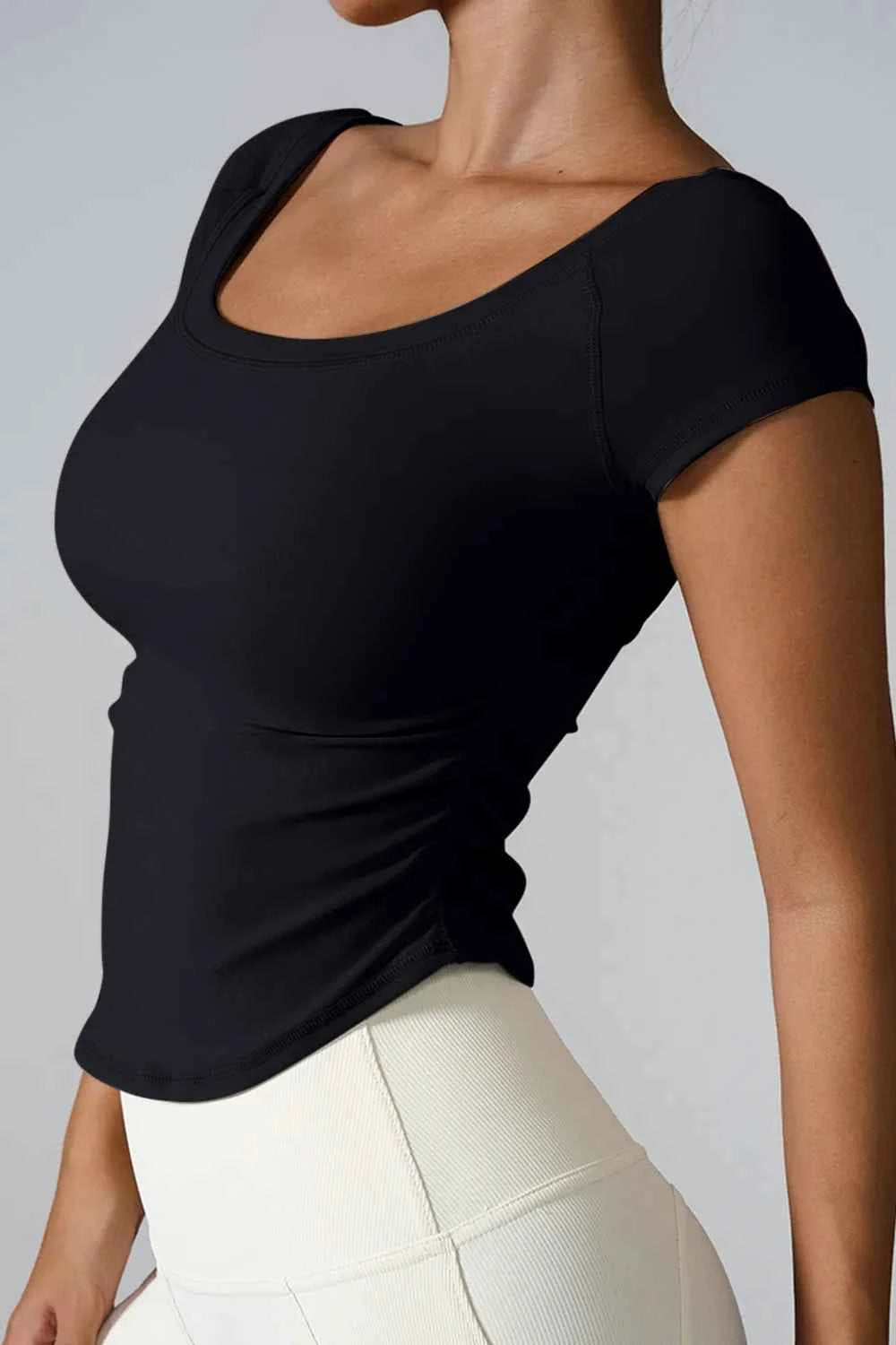 Round Neck Short Sleeve Active T-Shirt.