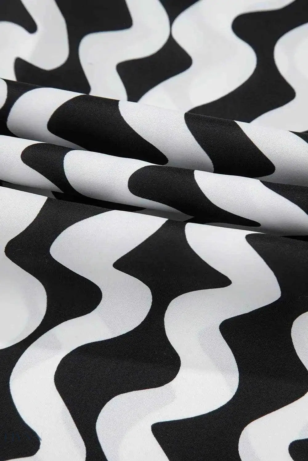 Button Down Beach Cover Up - Retro Wave Style for Ultimate Summer Vibes - EBYNN