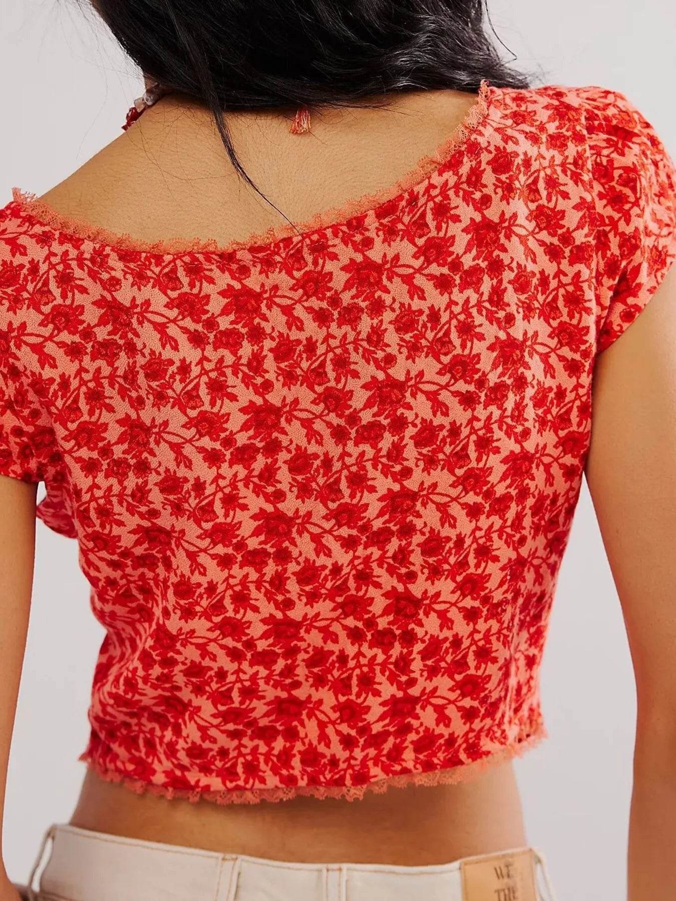 Floral Cropped Top with Cap Sleeves for Trendy Summer Style - EBYNN