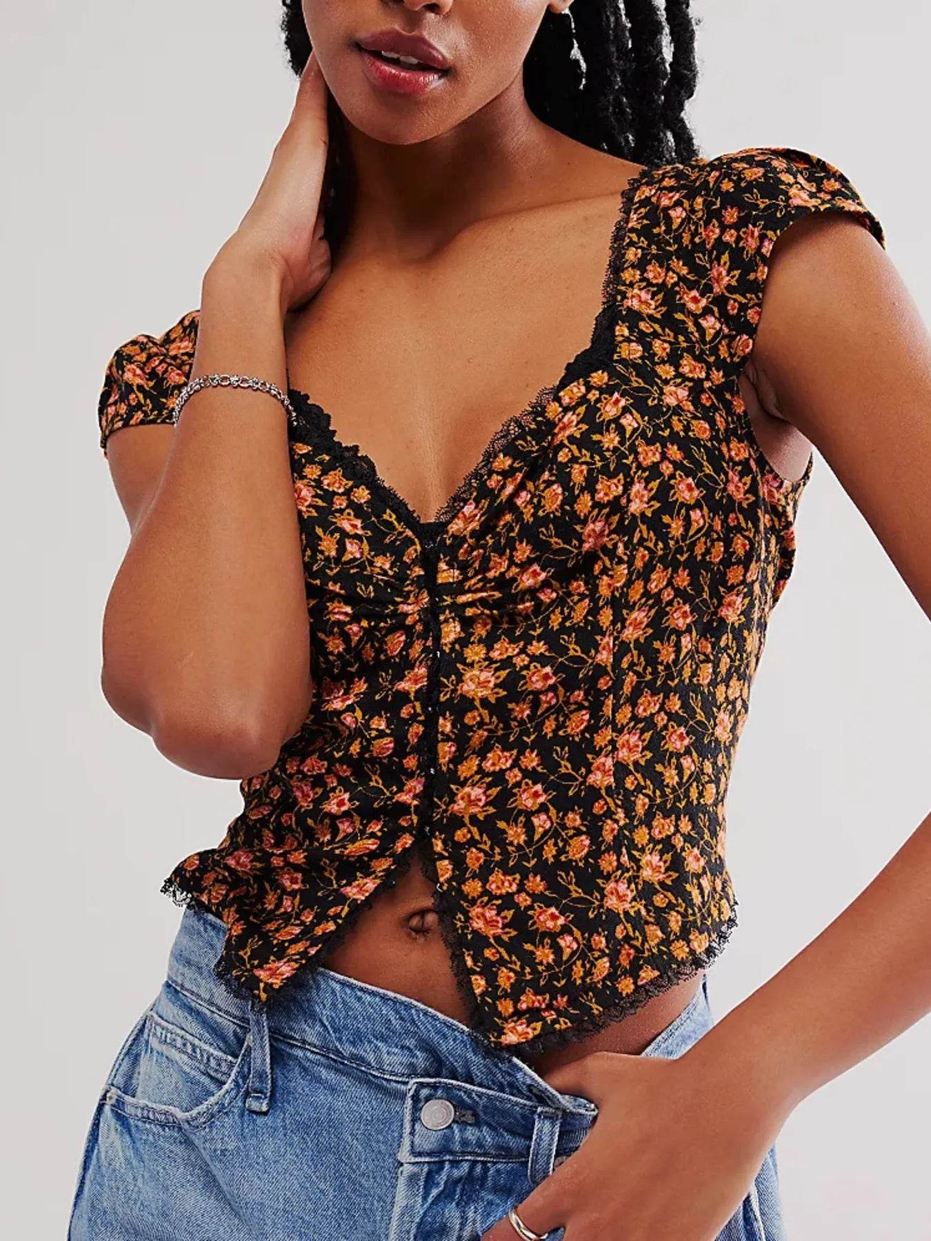 Floral Cropped Top with Cap Sleeves for Trendy Summer Style - EBYNN