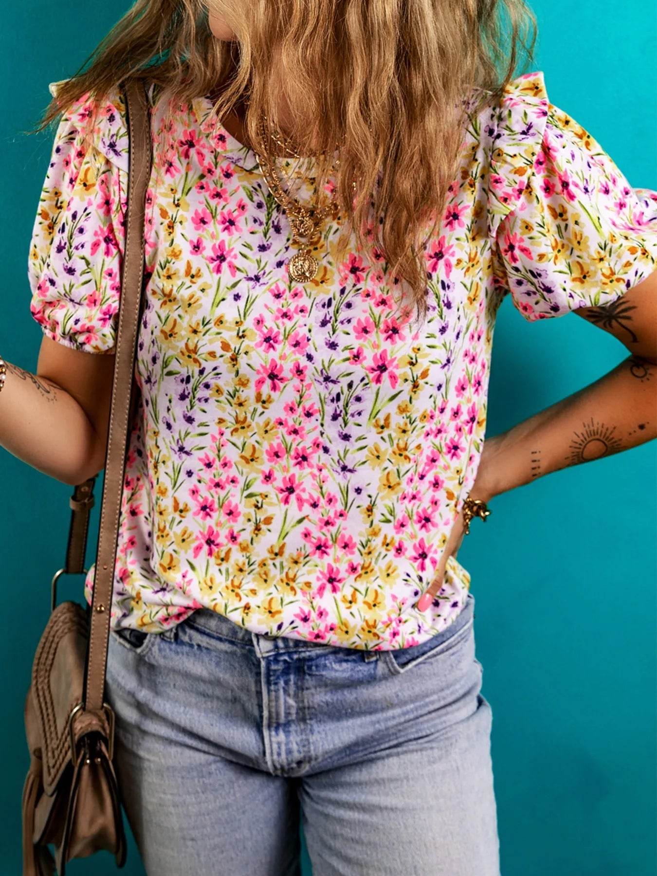 Floral Puff Sleeve Blouse - Stylish Crewneck Top for Effortless Elegance - EBYNN
