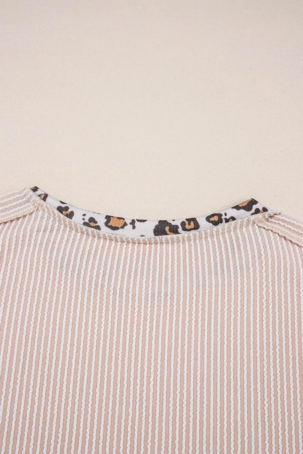 Leopard Trim Ribbed T-Shirt for Stylish Everyday Wear - EBYNN
