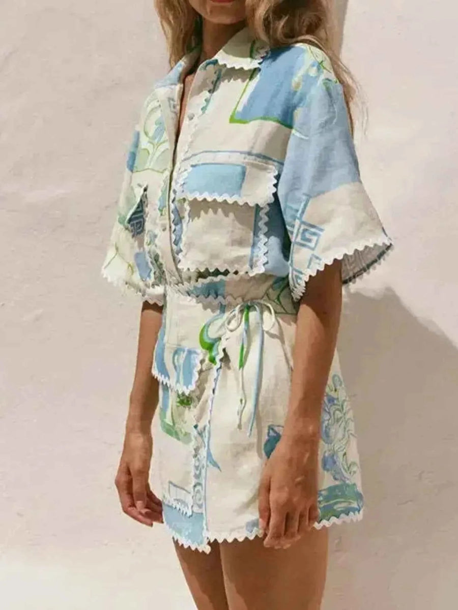 Printed Short Sleeve Shirt and Skirt Set.
