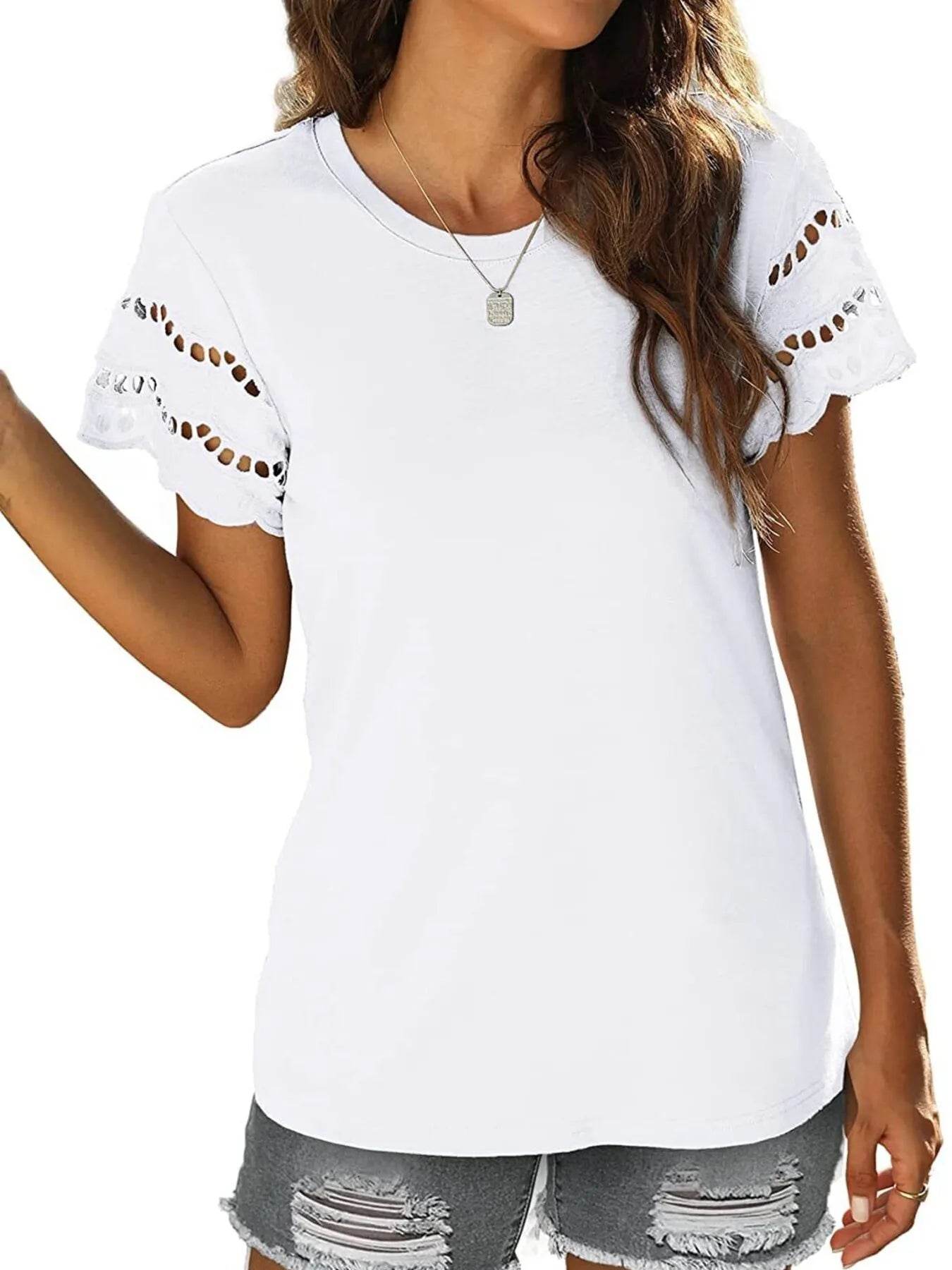 Lace Detail T-Shirt with Round Neck and Short Sleeves - EBYNN